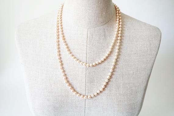 Vintage Single Strand Strings of Simulated Pearls… - image 1