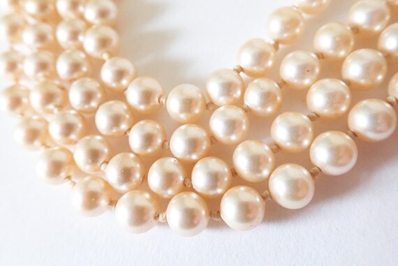 Vintage Single Strand Strings of Simulated Pearls… - image 3