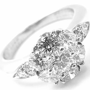 Van cleef and arpels flower deals ring