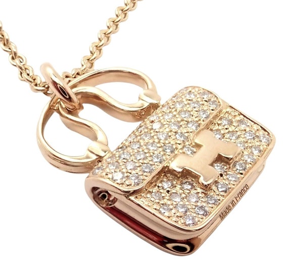 constance amulette pendant