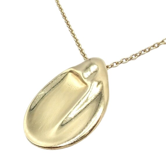 Tiffany Co Peretti 18k Yellow Gold Madonna Pendant Sweet Mini