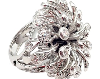 Authentic! Christian Dior 18k White Gold 6.5ct Diamond Large Flower Ring