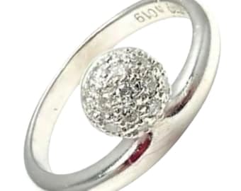 Tous 18k White Gold Diamond Ring 5.25