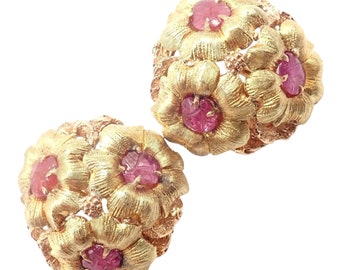 Authentic! Vintage Buccellati 18k Yellow Gold Carved Ruby Flower Earrings