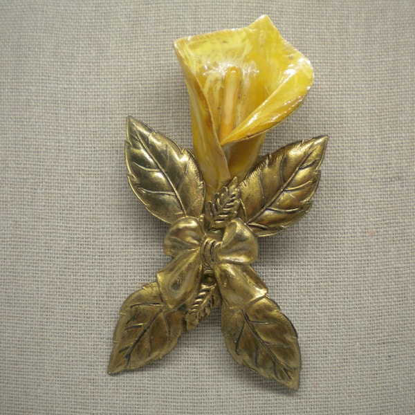 H. Pomerantz calla lily brooch - celluloid and metal of a bronze tone - extremely rare and large!
