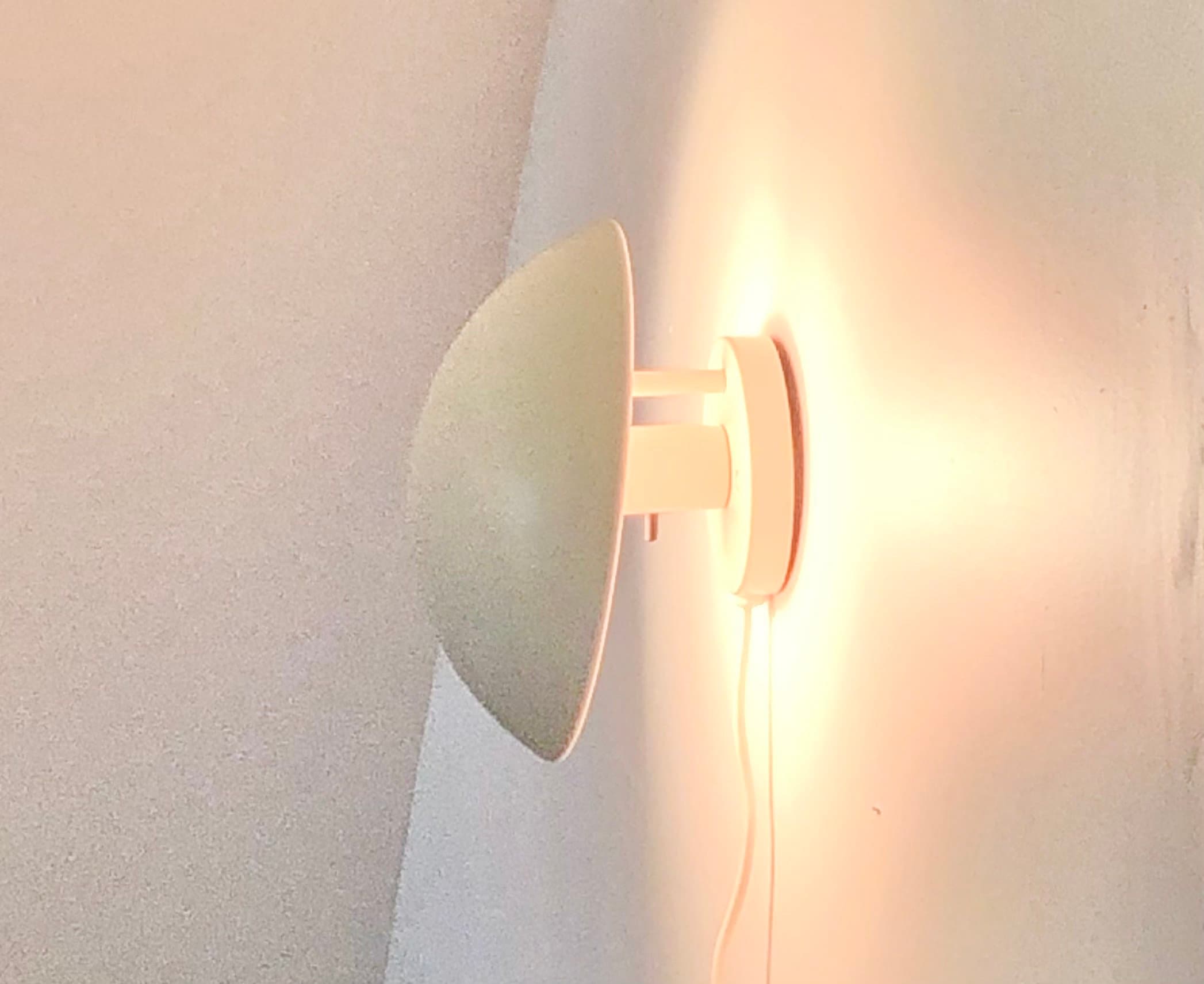 Ph hat wall on sale light