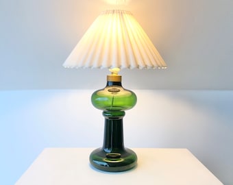 Exclusive “Granny” green Mid century modern Danish vintage art glass table lamp - design by Michael Bang for Holmegaard in 1975