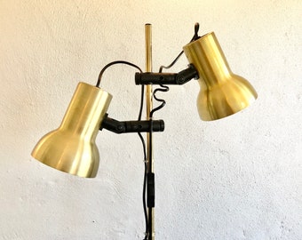 Danish mid century floor lamp in gold painted metal - design from E.S. Horn