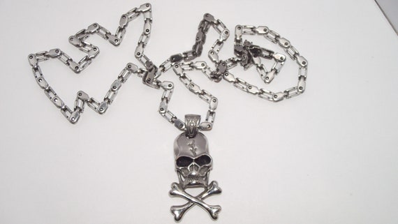 Masculine Cross Necklace Revelation 19:16 Stainless Steel Crown of Thorns 24 in Chain-Reversible Scripture Christmas Easter Resurrection