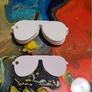 Stock cartonné blanc - Étiquettes de marchandise pour lunettes de soleil aviateur - Lisse - Poids extra-lourd -