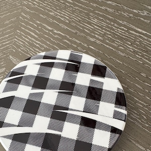 Set di 4 sottobicchieri rotondi in ceramica con motivo bianco e nero, articoli decorativi per la tavola e il bar