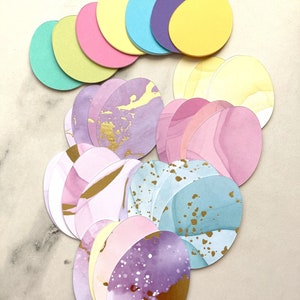 50 huevos de Pascua troquelados, huevos de Pascua sólidos y decorativos, huevos de Pascua de papel, decoración de huevos de Pascua, stock de tarjetas de huevos de Pascua coloridos