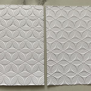 Lot de 8 feuilles de moulinet en relief 3D - dessus de carte en relief - papier cartonné en relief - fournitures pour fabrication de cartes - superposition de cartes - découpes