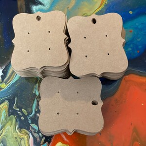 100 Kraft Tarjetas de pendientes de doble poste - Peso extra pesado (110 lb) - Soporte decorativo