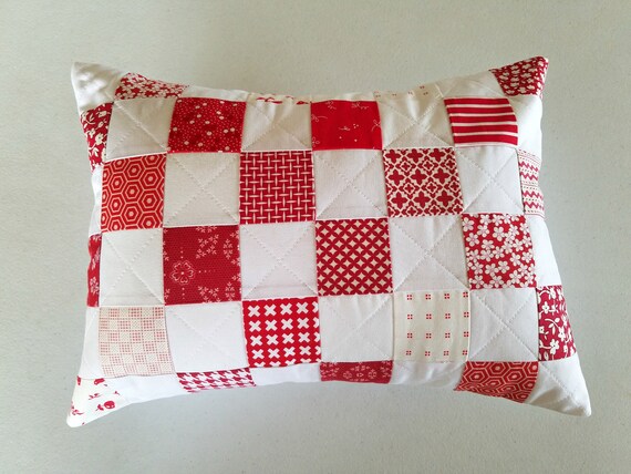 Cubierta de la almohada de patchwork rojo y blanco Cubierta | Etsy