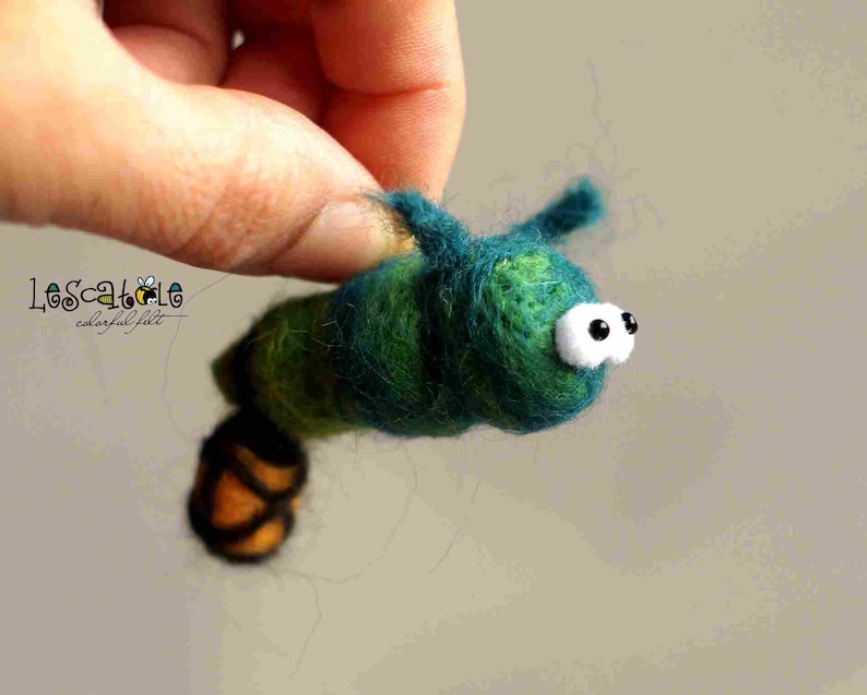 Mini fireflies needle felted image 2