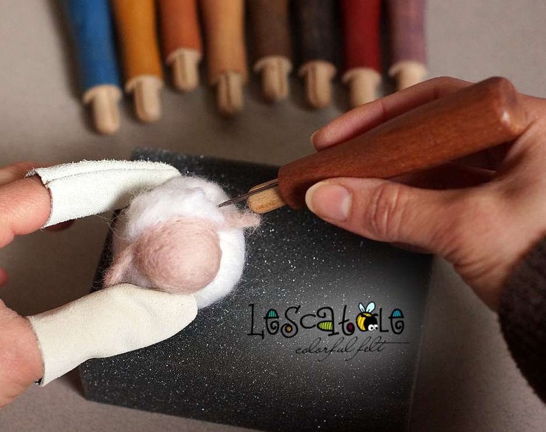 Wooden felting needle holder image 3