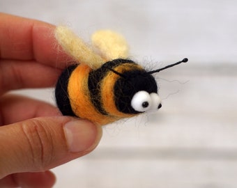 Needle felted bumblebee