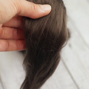 77,-Euro/1kg* Fairy hair/viscose comb 'Beaver' 50g - vegan fiber for needle felting and crafts