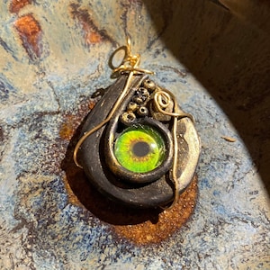 Evil Eye Protective Necklace, Green eye, Wire Wrapped Pendant