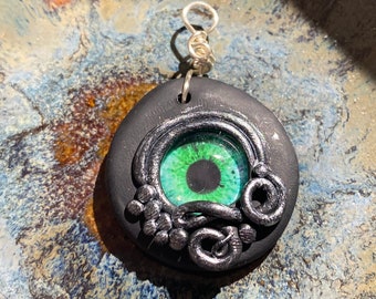 Evil Eye Protective Necklace, Green eye round pendant necklace