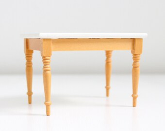 dollhouse kitchen table