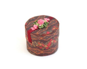 Floral Dollhouse Hat Box, 1:12, Vintage