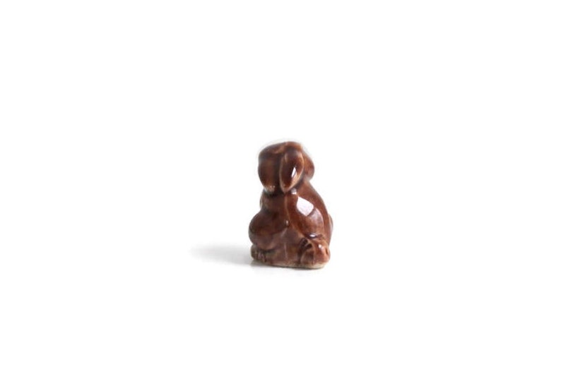 Brown Wade Rabbit Figurine, Vintage image 3