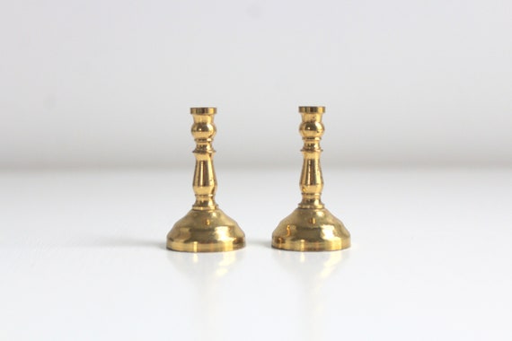 Dollhouse Miniature Chrysnbon Green Candlesticks