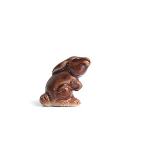 Brown Wade Rabbit Figurine, Vintage image 2
