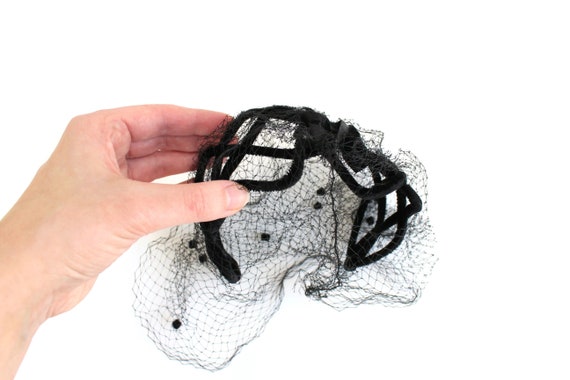 Black Velvet Fascinator Hat Headband with Netting… - image 8