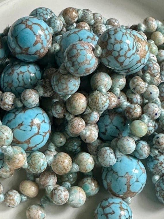 1930's Hubbell Graduated Bead Necklace