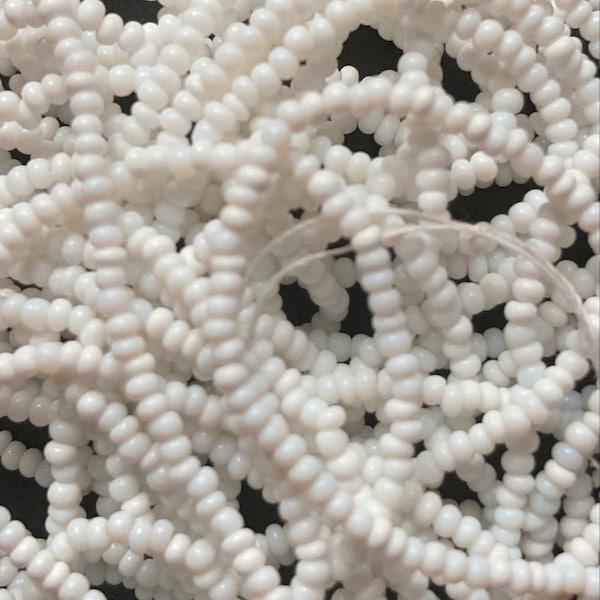 True White 20 bpi - Vintage Venetian Glass Seed Beads