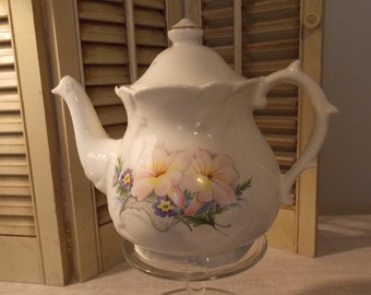 TEAPOT, COTTAGE CHIC China Teapot, Price Kensington Potteries England, Pastel Pink Morning Glory Floral  Design China Teapot