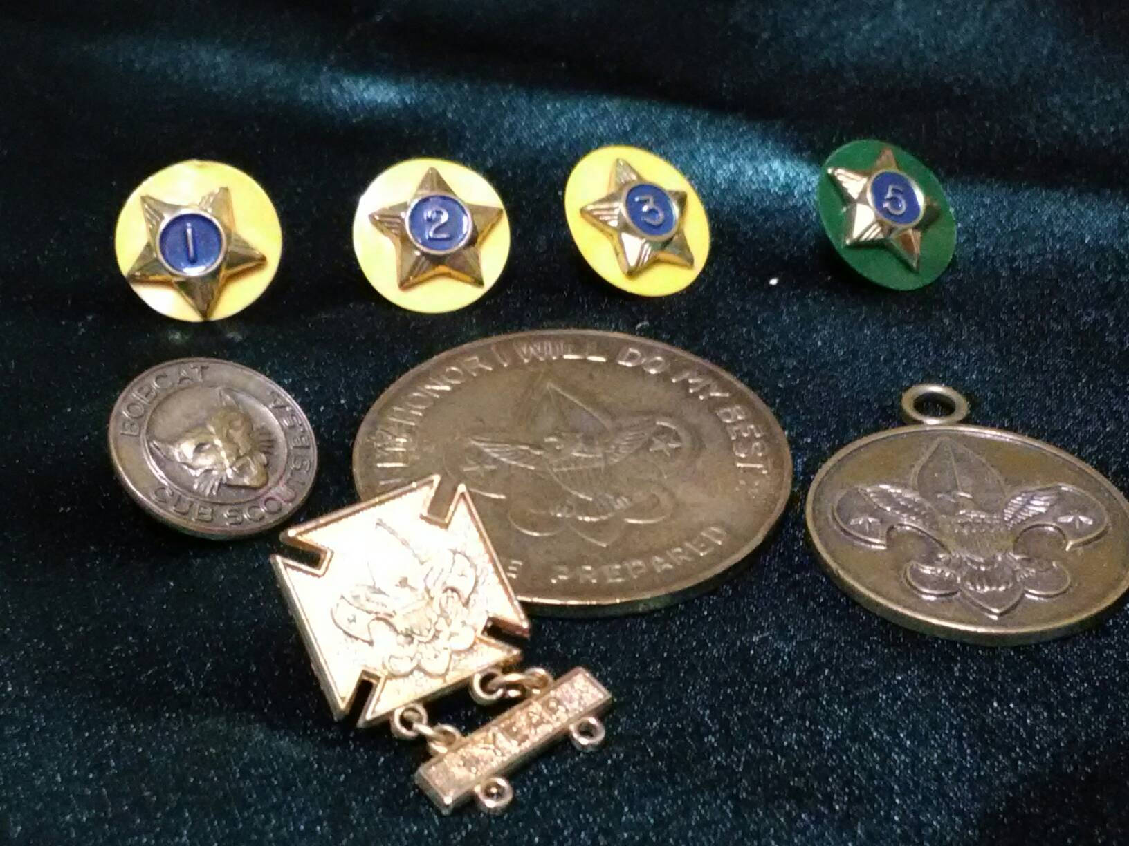 Vintage Boy Scout Pins Coin Pendants Etsy