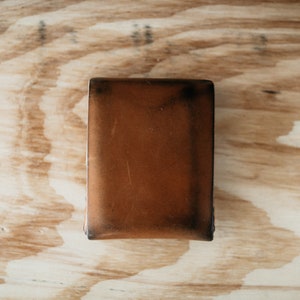 The Cash Finn Leather Bifold Wallet Minimalist Billfold Card Holder Slim Bifold Leather Card Wallet Personalized Mens Wallet Wallet image 3