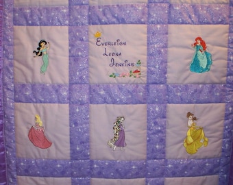 EMBROIDERED BABY QUILT