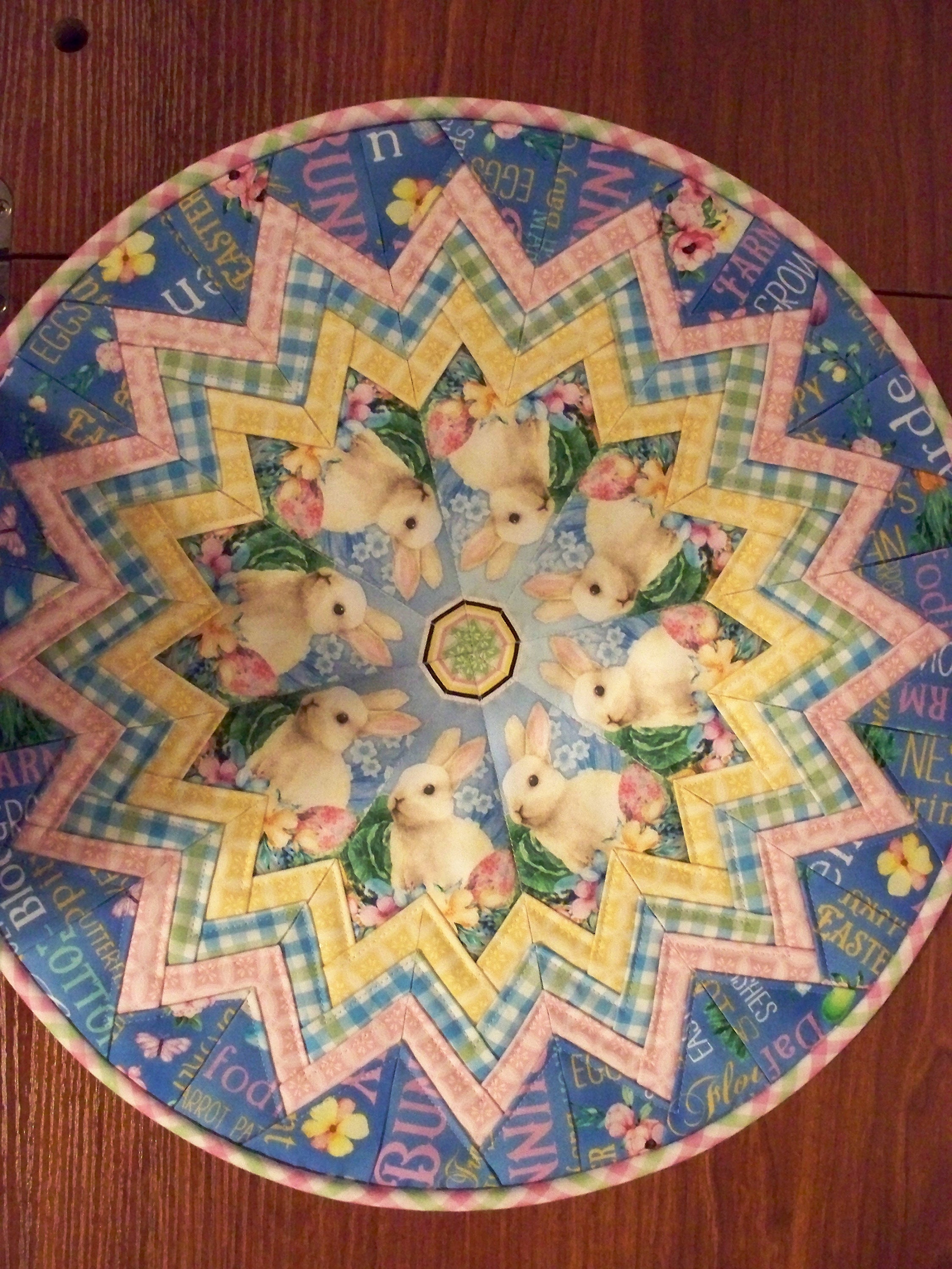 Easter Kaleidoscope Table Topper - Etsy