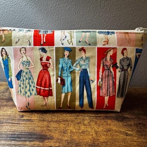 Vintage Fashion Large Zipper Clutch