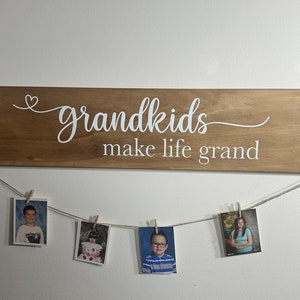 Grandkids Make Life Grand Wood Sign / Grandparent Gift / Christmas Gift / Gift for Grandparents / Gift from kids / Photo holder