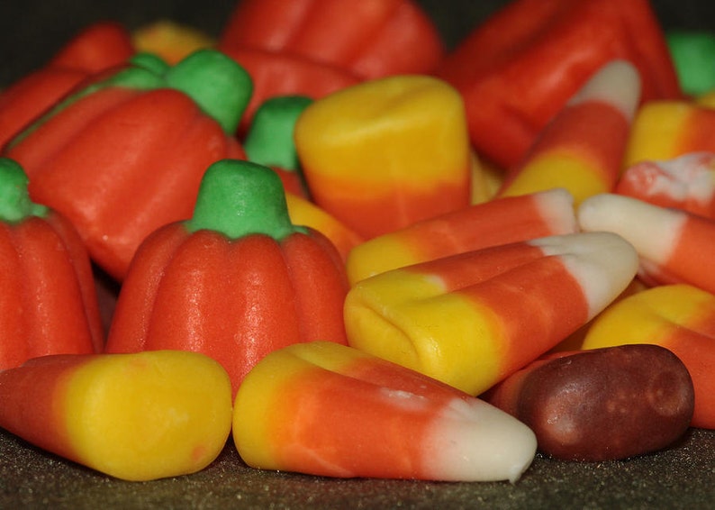 24 Candy Corn Scented Wax Tarts Melts Fall Autumn Halloween Etsy