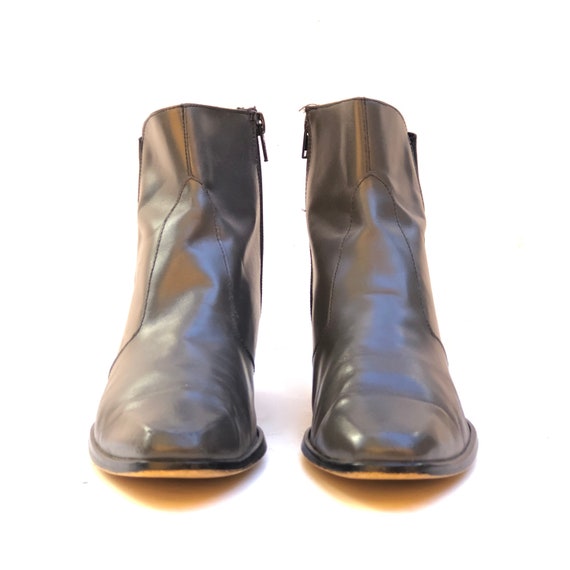 Vintage 1980s ‘Lois Lane’ grey leather, heeled ank