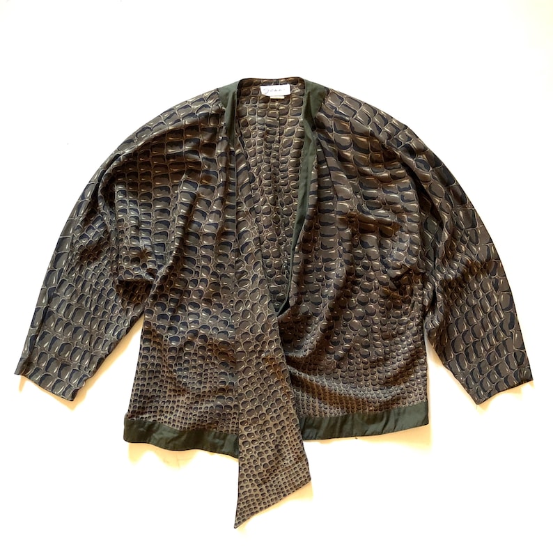 GENNY!! Vintage 1980s rare /'Genny/' by Gianni Versace reptile print asymetric blouse Made in Italy