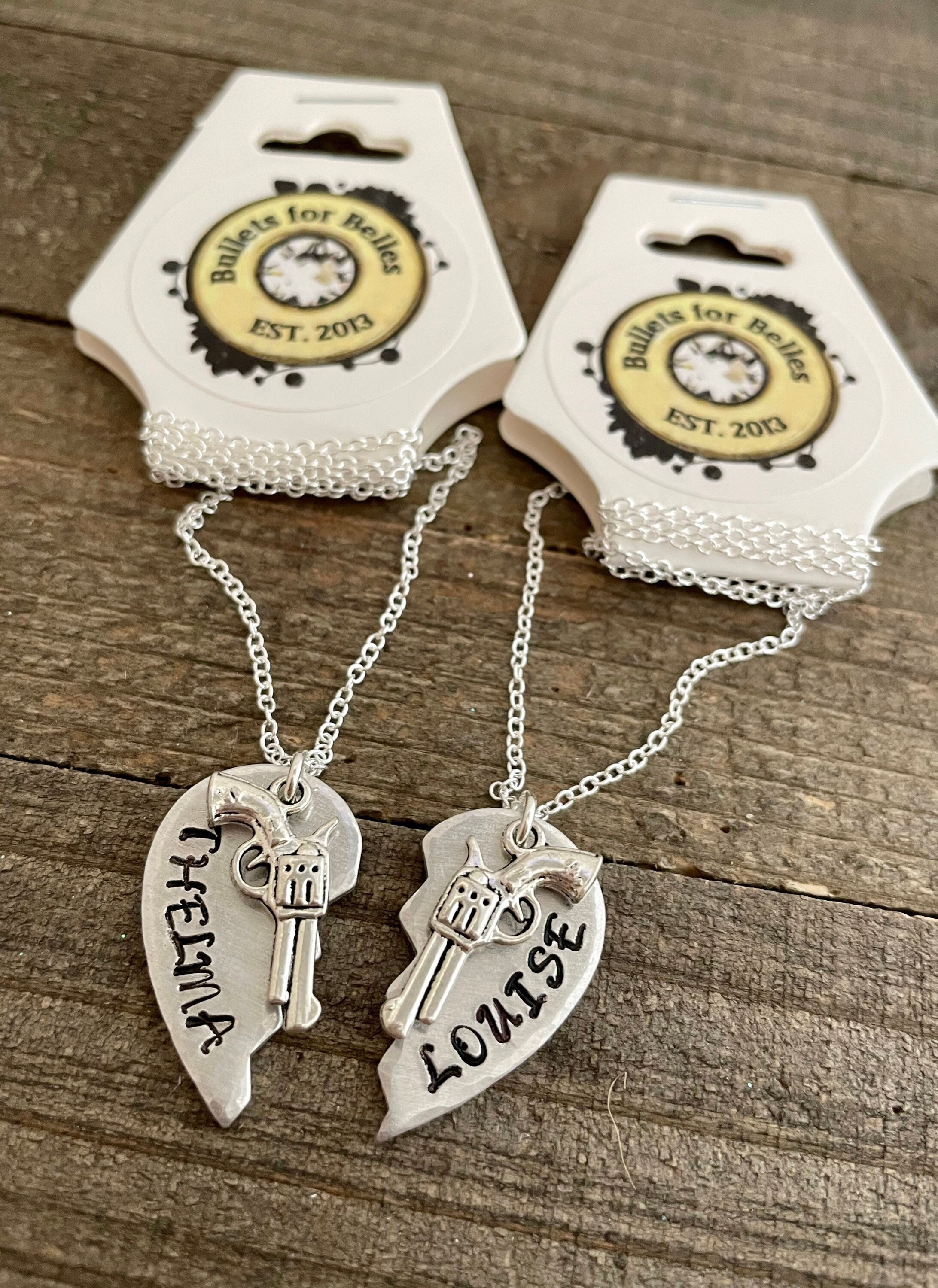 Top 5 Awesome Thelma And Louise Friendship Necklace