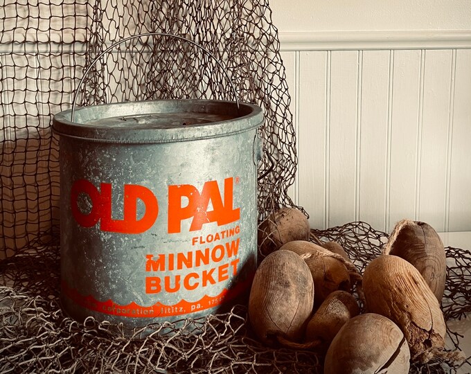 Old Pal Minnow Bucket Fishing Rigging Fly Fishing Fisherman Decor