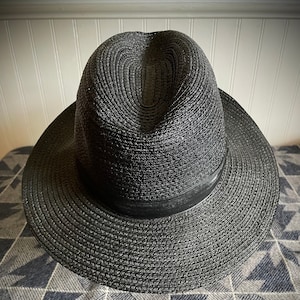 AMISH STRAW HAT Medium Round Top Brand New Authentic Shade Hat 