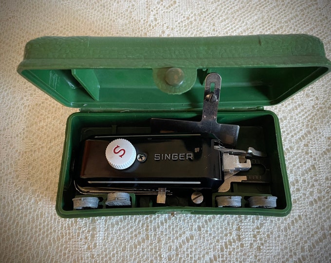 Singer Button Hole Attachment Singer Sewing Machine Monogram Eyelet