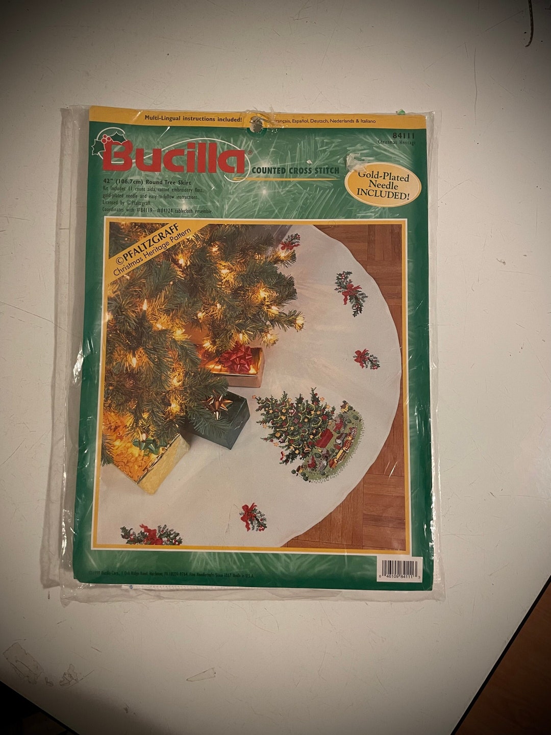 Bucilla Tree Skirt Kit Bucilla Pfaltzgraff Heritage Christmas Tree