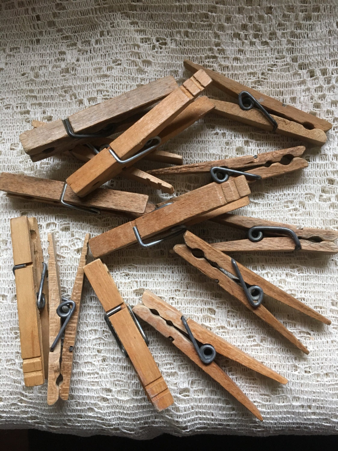100 Mini Clothespins, Wood Clothespins, Gold, Tiny Clothespins, Clothes  Pegs, Small Clothespin, 1 Clothespin, Crafts Supplies Diy 