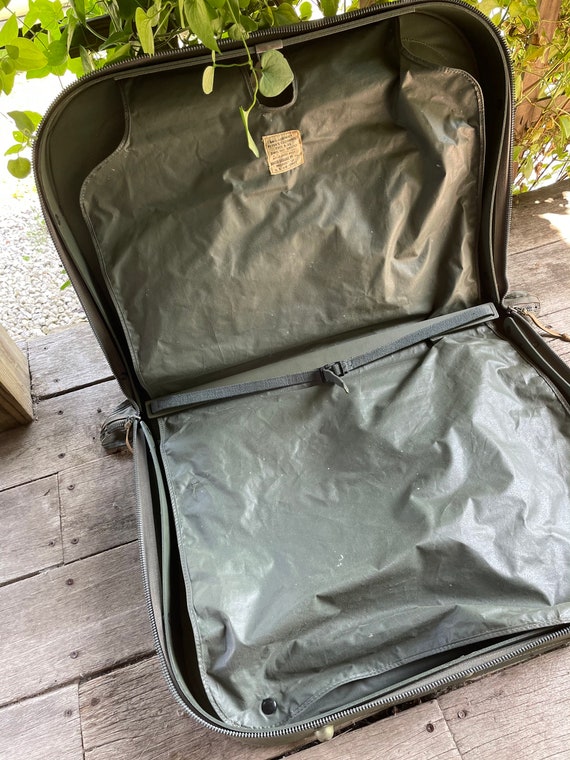 1940 US Air Force Bag Assembly Flyer's Clothing United Luggage Company